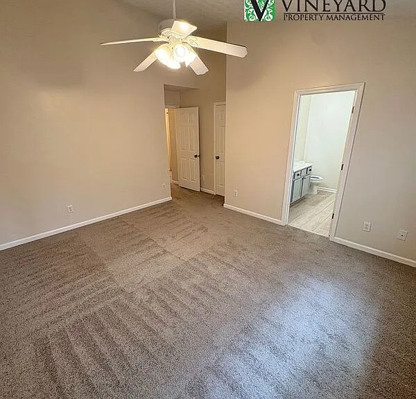 231 Village Square Dr — Photo 17