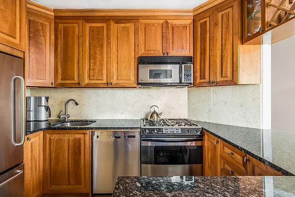 Sold by Compass | media 3