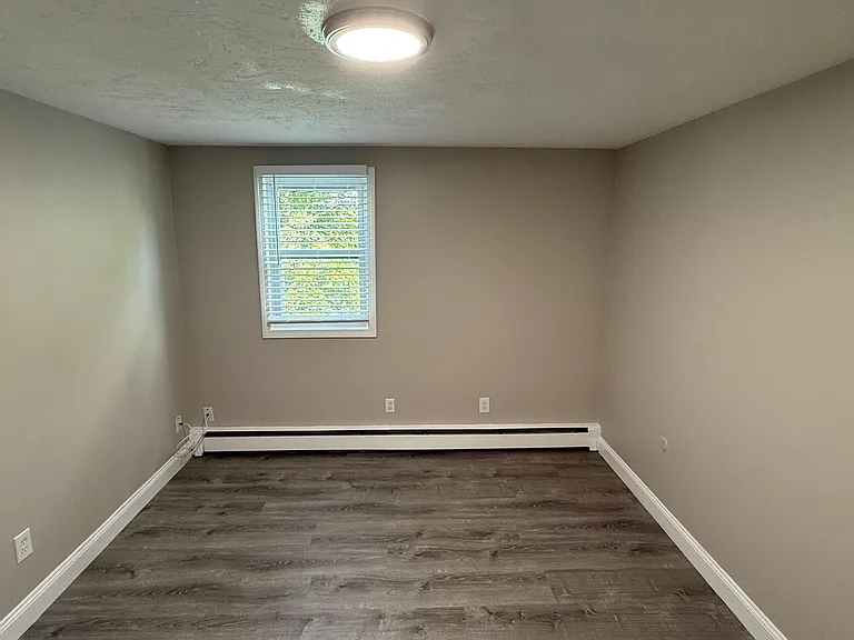 Henry Terrace Apartments LLC — Photo 6