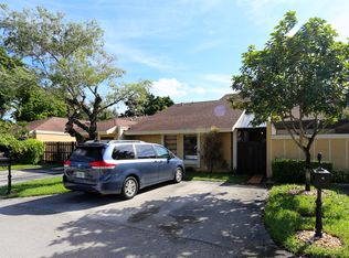 22584 Vistawood Way, Boca Raton, FL 33428