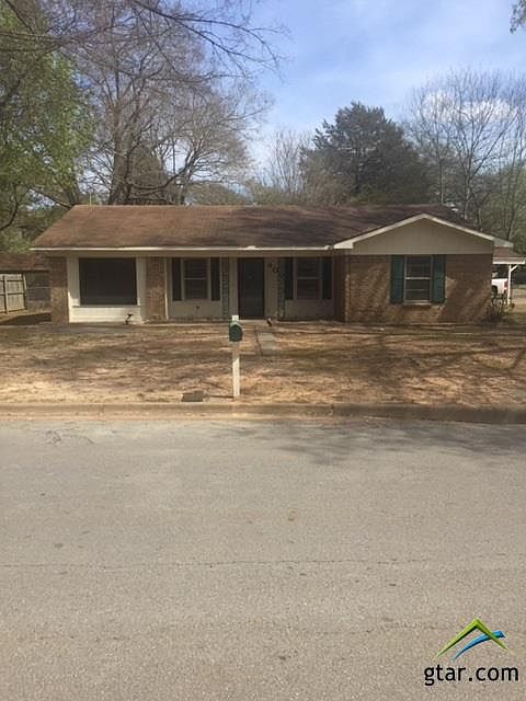 1st image of 400 N Rainbow Dr