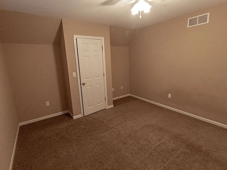 1530 Florence Dr — Photo 18