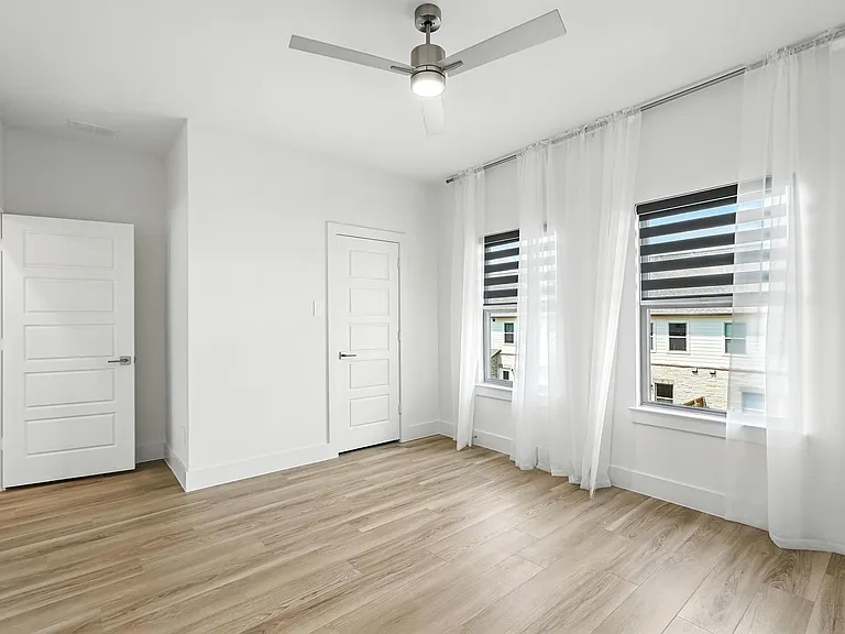 142 Pinkie Holmes Dr — Photo 23