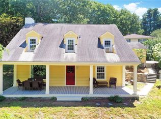 54 Lakeview Dr, Mahopac, NY 10541