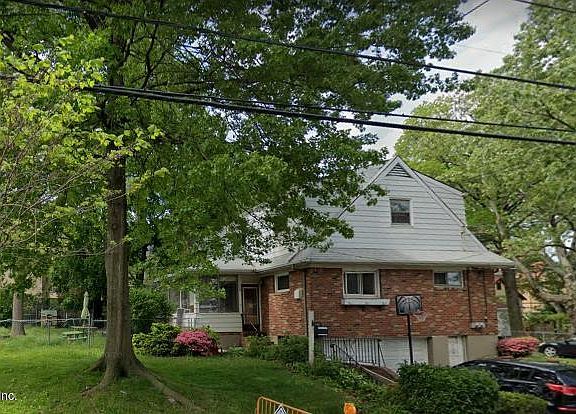5th image of 109 Norwood Ave