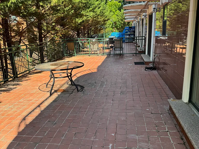 4 Chelsea Pl — Photo 27