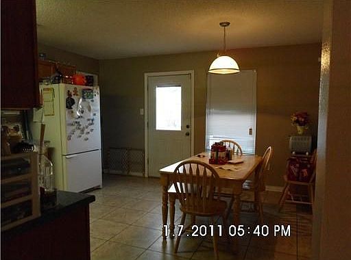 3rd image of 2732 Bayou Black Dr