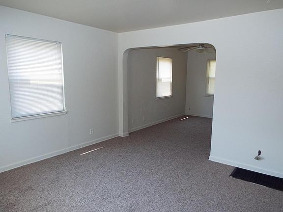 5th image of 721-723 S Hague Ave