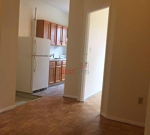 4th image of 725 9th Ave APT 3D