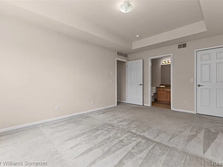 1128 Alameda Blvd — Photo 32