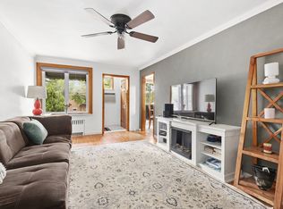 7623 Caldwell Ave, Middle Village, NY 11379