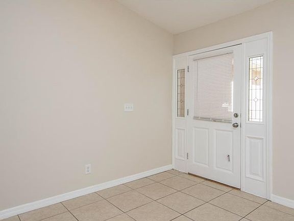 3rd image of 4403 E Henry Ave