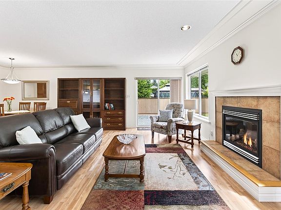 3rd image of 6056 Garside Rd