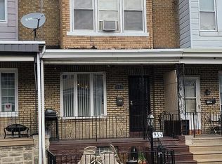 955 Carver St, Philadelphia, PA 19124