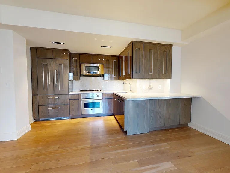 21 W 86th St #4C — Photo 1