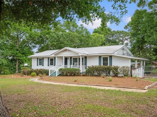 5417 Windmill Dr, Mobile, AL 36693
