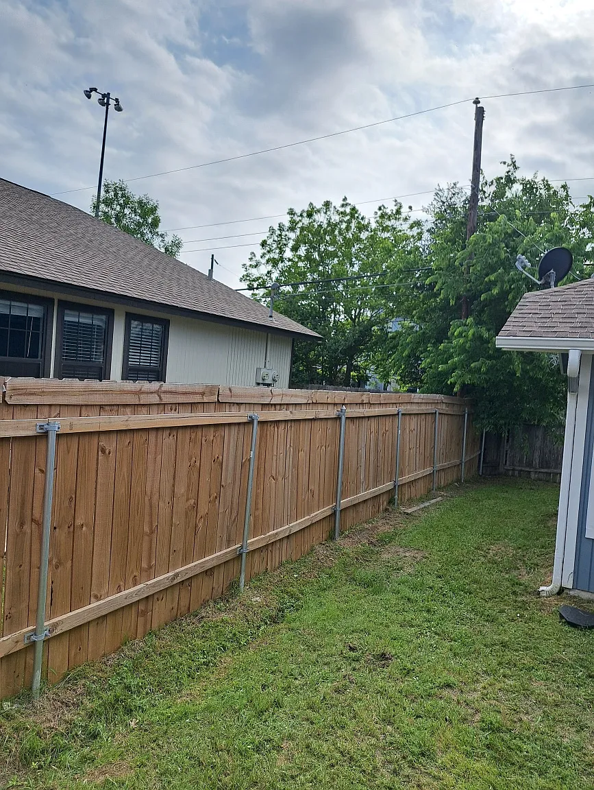 3 bed, 1200 sqft, $1,895 — Photo 3