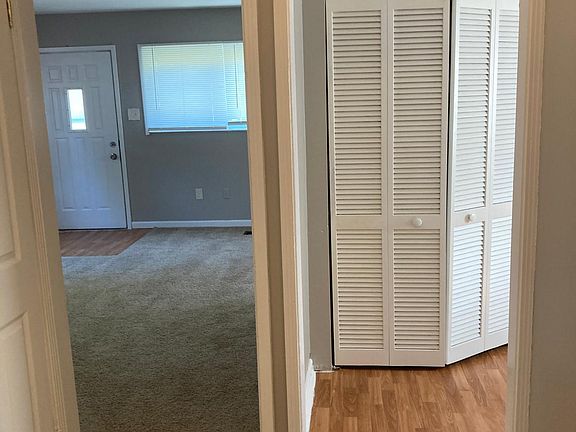 5th image of 4322 Merrydale Ave