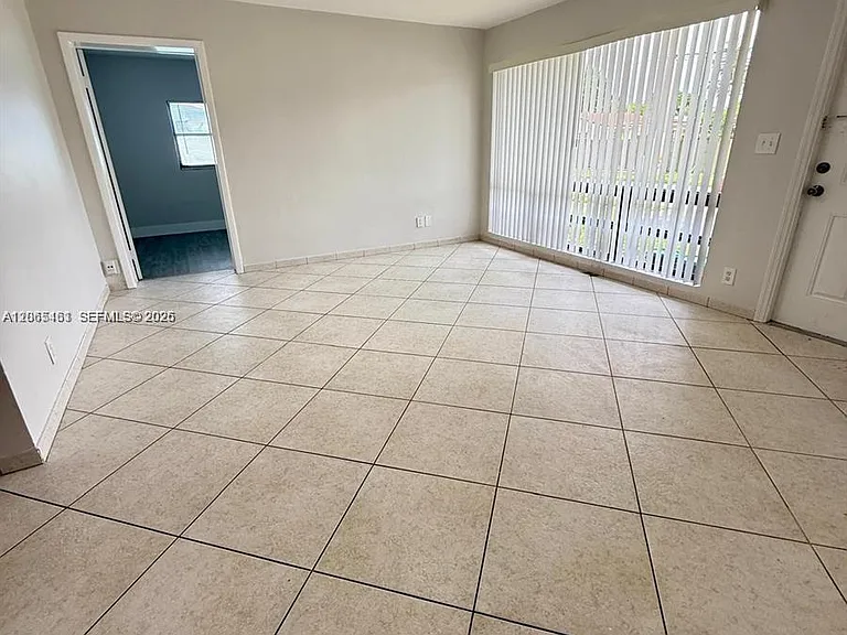 2240 N 57th Way — Photo 16