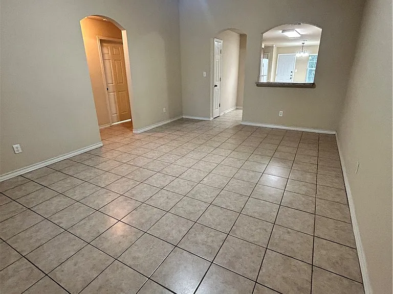 3528 Paloma Ridge Dr — Photo 6