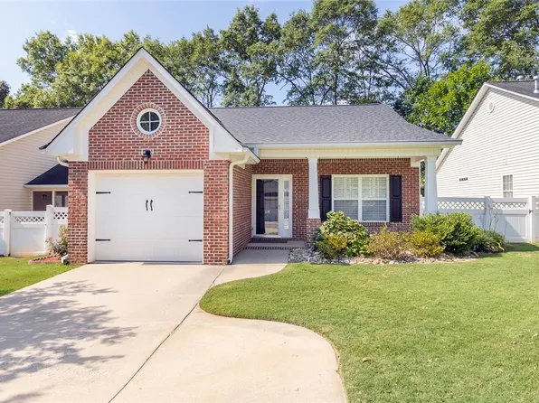 114 Abigail Ln, Anderson, SC 29621