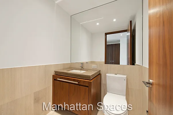 Rented by Manhattan Spaces | media 31