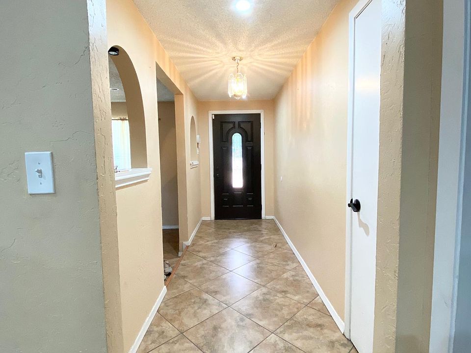 1st image of 6009 Wendell Ct S