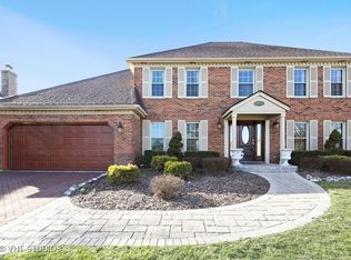 1463 Terrance Dr, Naperville, IL 60565