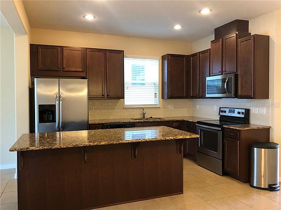 5th image of 2529 Amati Dr