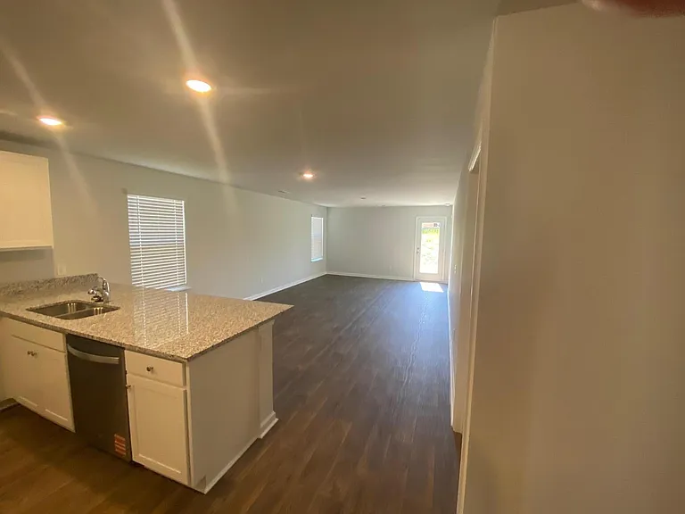 709 Striped Bass Ct — Photo 4