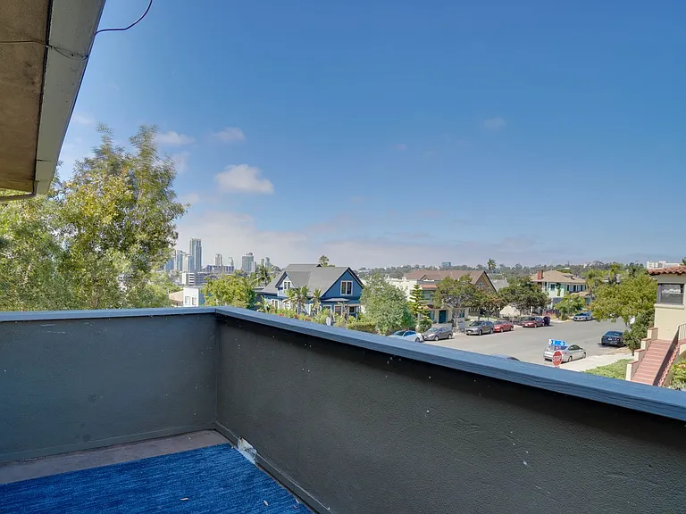 2201 E St — Photo 10