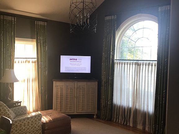 Keeping room off of kitchen 