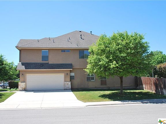 2nd image of 1768 Oakmont Cir