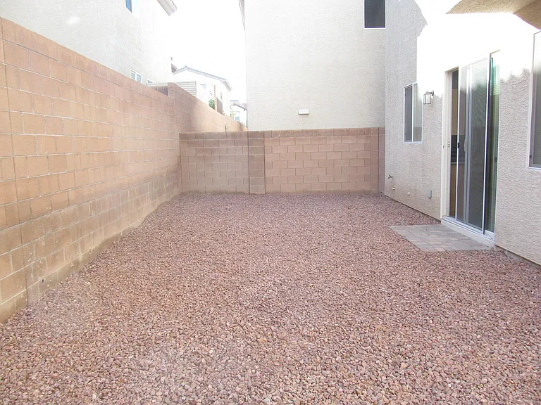 8513 Orly Ave — Photo 41