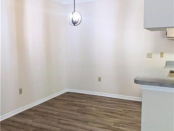 4th image of 11480 Villa Grand #102