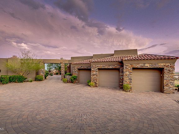 2nd image of 2217 E Muirwood Dr
