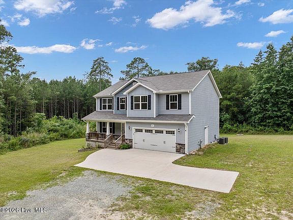 2nd image of 464 Denny Lane