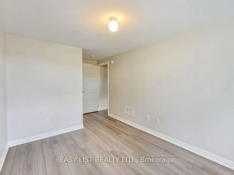 1210 Main St E #102 — Photo 10