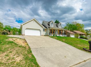 10174 Baker Boy Dr, Ooltewah, TN 37363