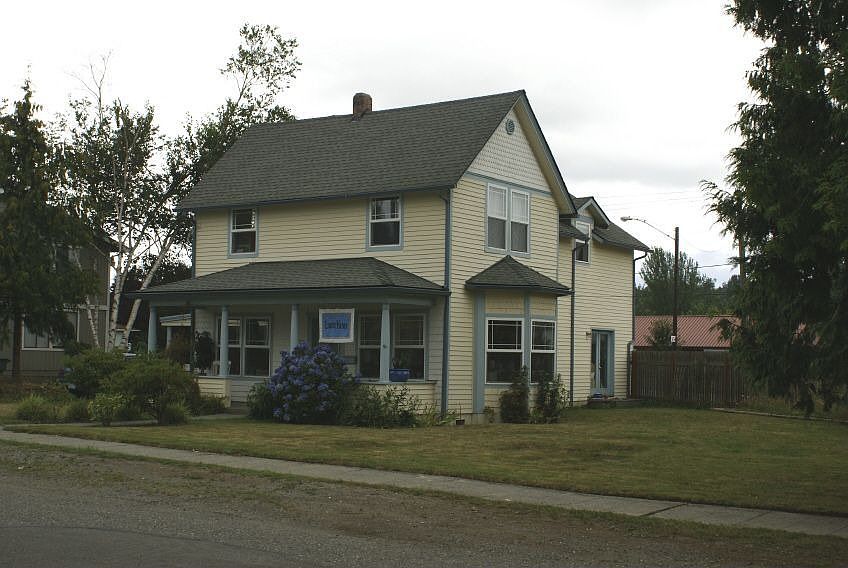 1st image of 629 Lincoln Ave