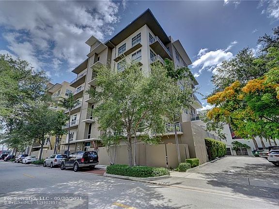 2nd image of 434 NW 1st Ave APT 502