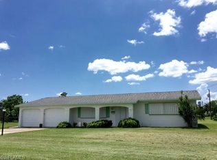 15 Massachusetts Rd, Lehigh Acres, FL 33936