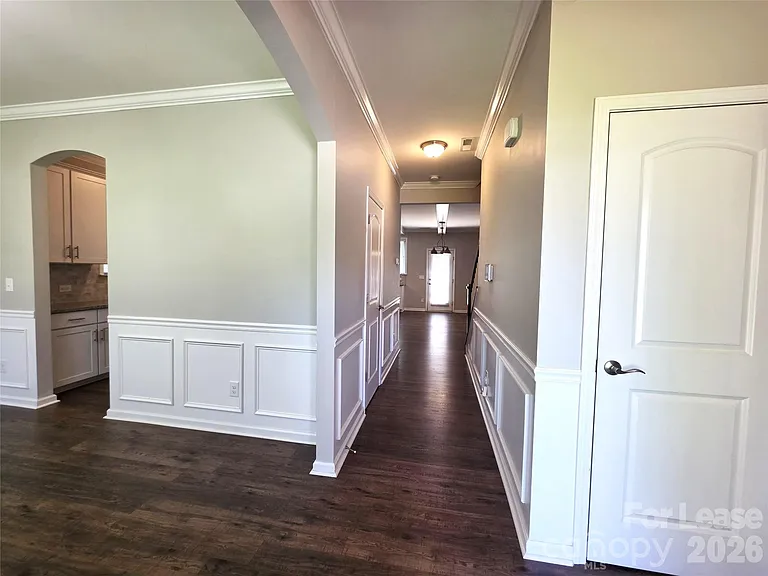 2053 Pine Siskin Ct — Photo 2