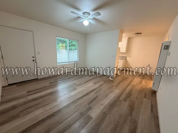 ** Move In Special** 4124 Grand View! Prime Location, All Vacancies Currently Offering 2 Week Fre..., 4124 Grand View Blvd #7, Los Angeles, CA 90066