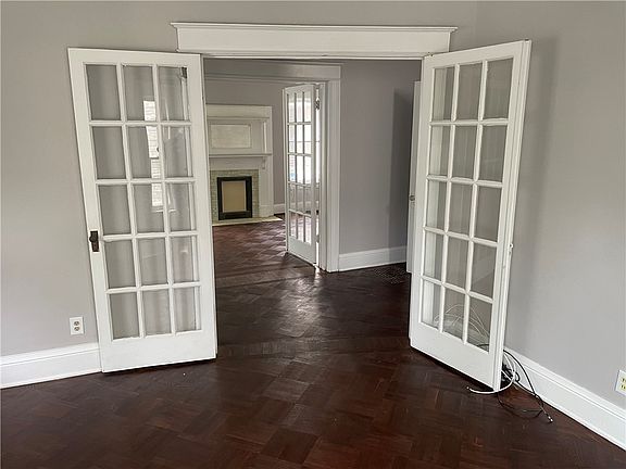 5th image of 66 Hobart St