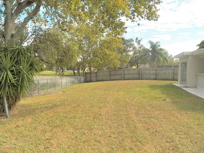 7109 Vallejo Way — Photo 14