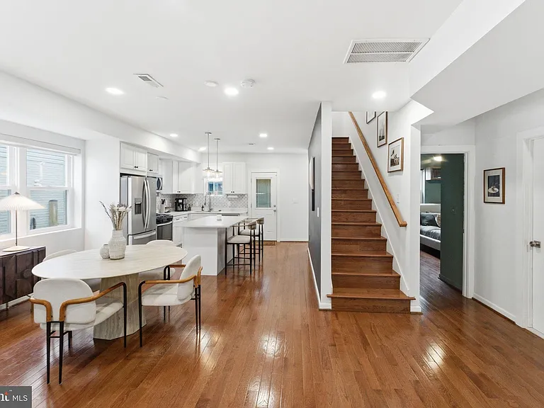 517 Lebaum St SE — Photo 11