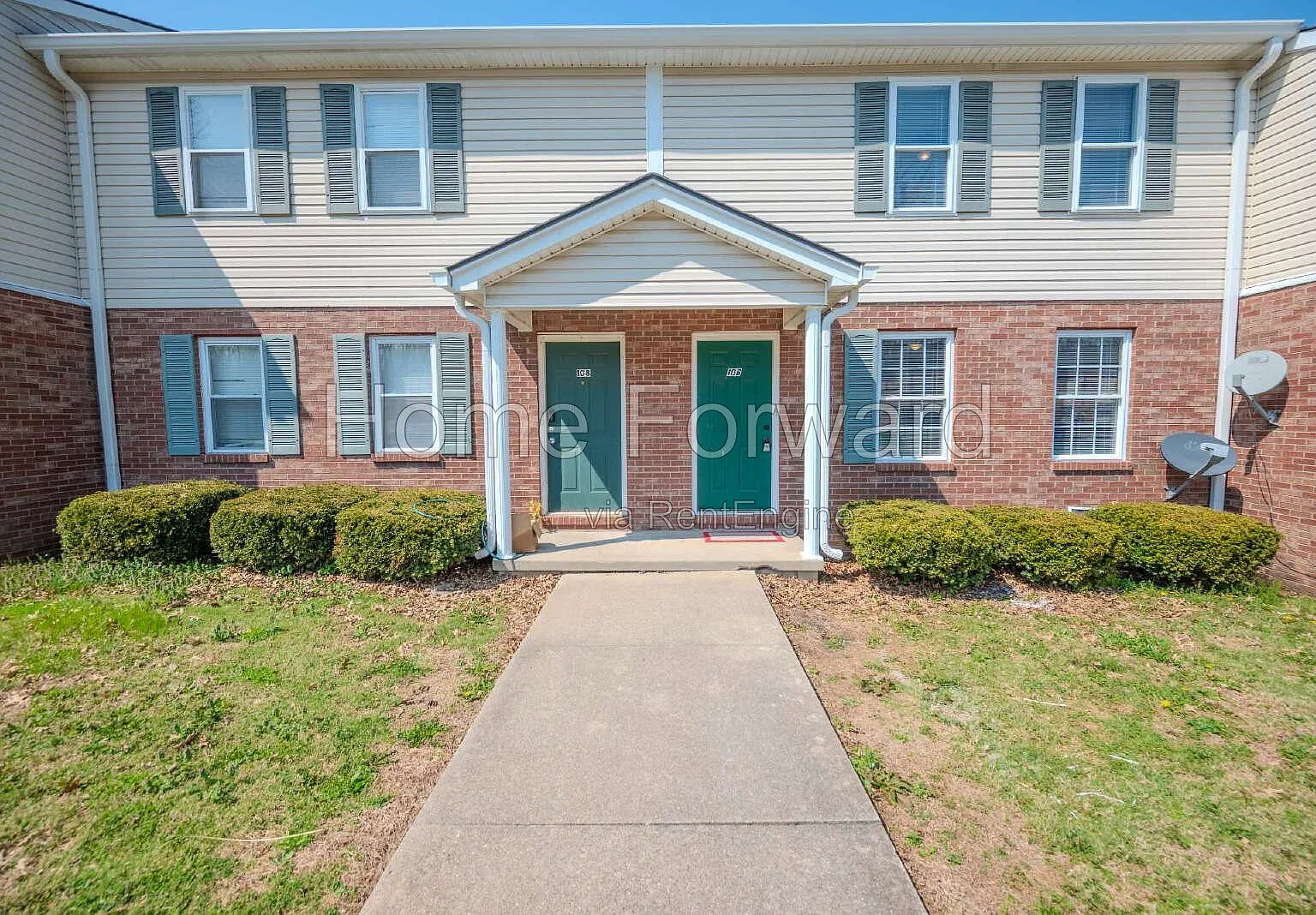 2 bed, 1.5 bath, 1080 sqft, $1,100 — Photo 1