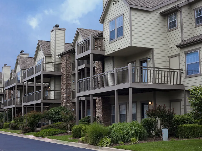 Crown Woods & Village at Crown Woods — Photo 8