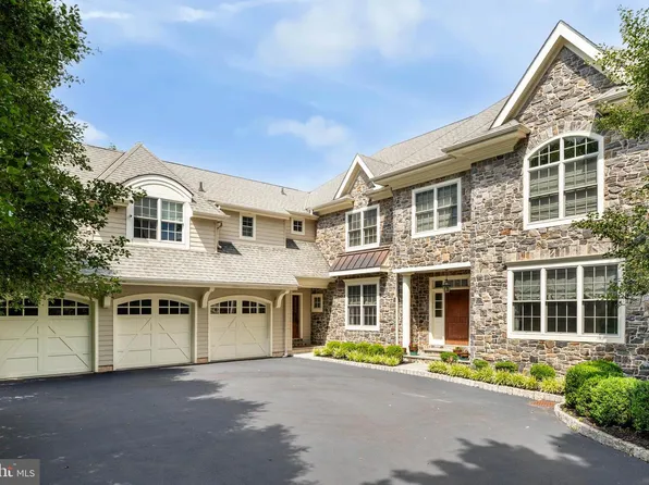 919 Lafayette Rd, Bryn Mawr, PA 19010
